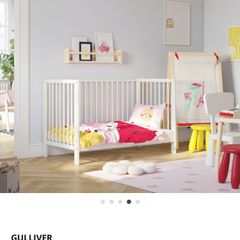Crib cot baby Like brand new never used