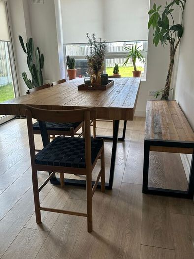 Wood Dining Table Set.Table, Bench & 4 Chairs Excellent Condition