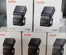 Brand New Godox iT32 TTL Flash - Compact & Lightweight