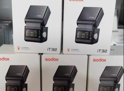 Brand New Godox iT32 TTL Flash - Compact & Lightweight