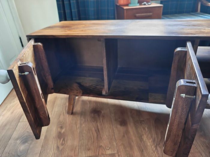 TV unit