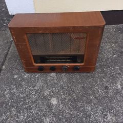 antique radio