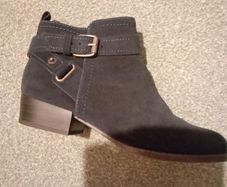 Ankle boots