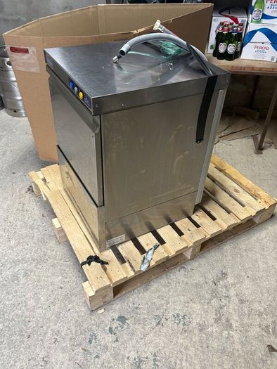 Glass washer