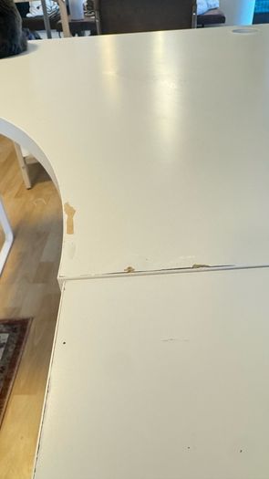 Ikea Micke corner desk
