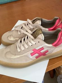 Ladies Trainers size 37