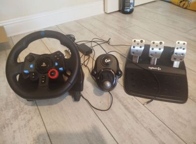Logitech G29 Racing Wheel + Shifter Set