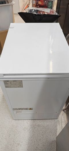 Chest freezer