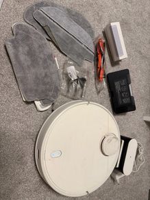 XiaoMi Robot Vacuum and Mop