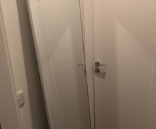 Wall mirror