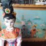 Oriental Lady + Tray Image 6
