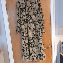 River Island  Dress.   S 16.   New - No Tag.