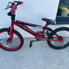 Kids Ramp Freestyle Bike  20 inch Wheels