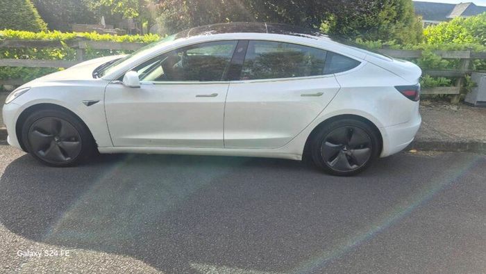2019 Tesla model 3 long range