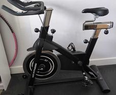 Hit Fitness G7 spin bike