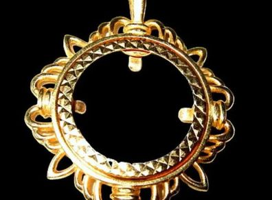 Pristine Vintage 9ct Gold Half-Sovereign Mount