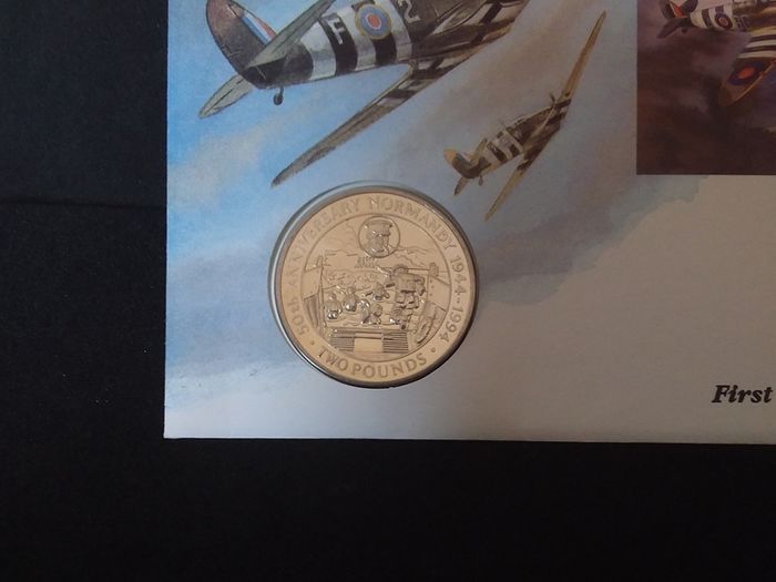 1994 D-Day 50th Anniversary, Guernsey 2 Pound Coin and Stamp First Day Cover, ( Mercury PNC )