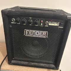 Fender Rumble 15