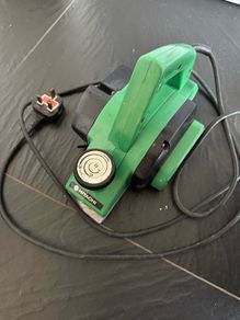 Hitachi 230V Planer