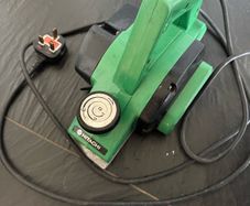 Hitachi 230V Planer