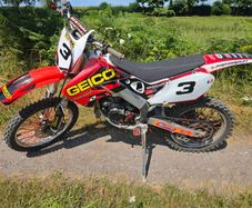 1998 Honda CR125 with stand and trailer