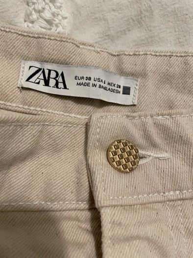 Zara shorts size UK 10