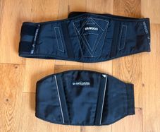 Motorcycle kidney belts
