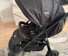 joie stroller in good condition