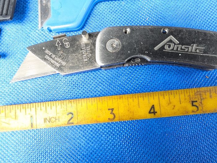 Folding Utility Knife & Scraper