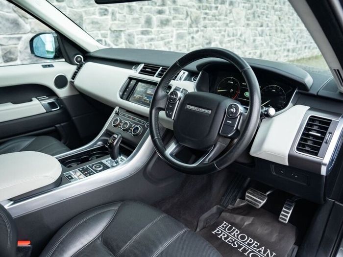 2016 Range Rover Sport 3.0 TDV6 HSE Automatic