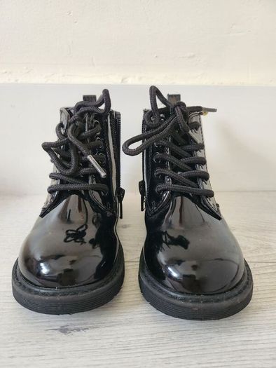 Girls Footwear