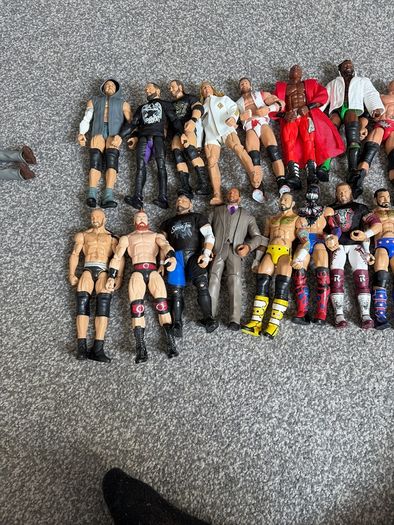 wrestling figures