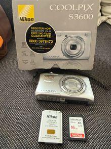 Nikon Coolpix S3600 digital camera