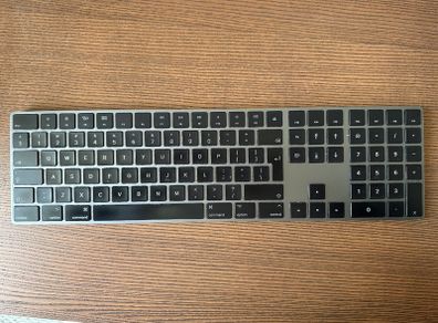 Apple Magic Keyboard with Numeric Keypad - A1843 - Space Gray