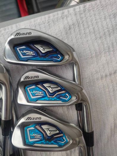 Mizuno JPX 850 Irons