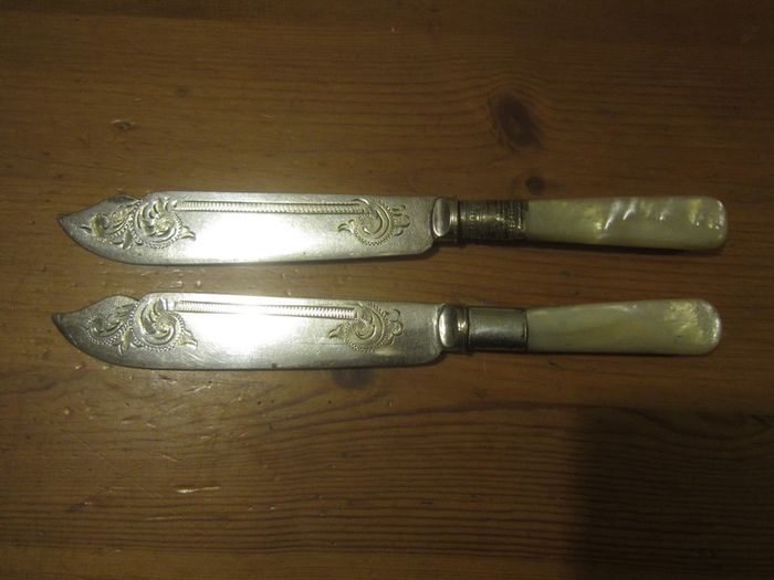 Vintage fish knives EPNS