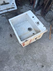 belfast sink