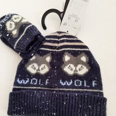 new baby hat and mittens tag attached
