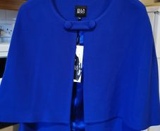 BNWT - Ella Boo Twin Button Cape UK 14-18