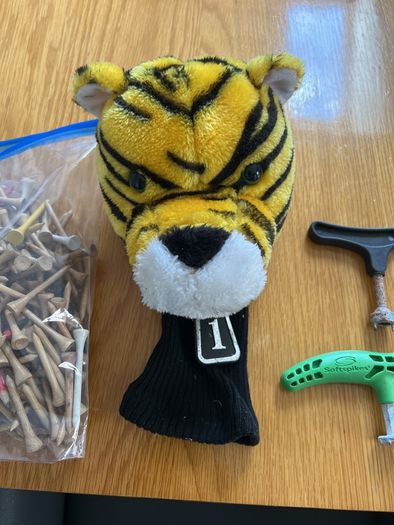 Tiger Driver Cover, tees, ball marker,stud remover