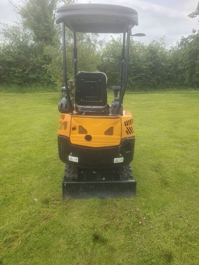 mini digger