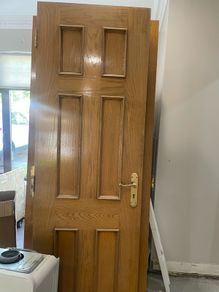Solid wooden door