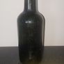 blob plain bottle prefect condition no chips or cracks,,rim prefect, collectors item,hard to come by ,,buyer pays postage or collects thank you. Image 3