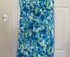 Precis Petite Dress. Size 14 (Small)