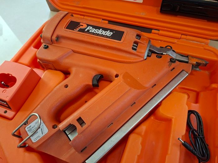 Paslode im350 1st Fix Nail Gun"Fully Serviced"