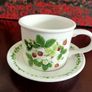 Portmeirion "Summer Strawberries" Breakfast Cup and Saucer Image 2