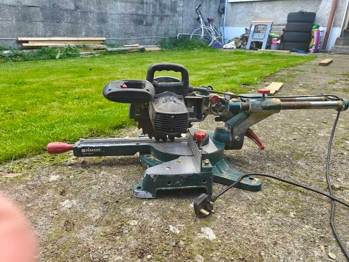 Parkside sliding miter saw