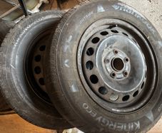 Tyres and steel rims VW