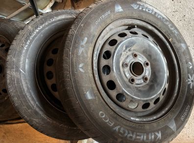 Tyres and steel rims VW