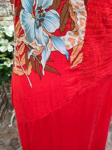 Vintage Red floral maxi dress Mariko size 12/14 Postage included